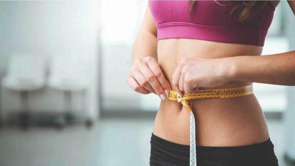 cara menghitung berat badan ideal wanita