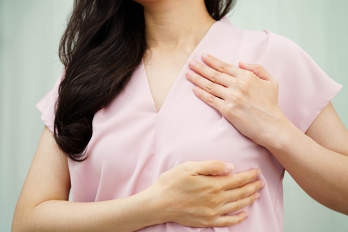 membesarkan payudara